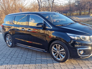 KIA Carnival foto 3