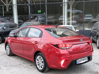 KIA Rio foto 7