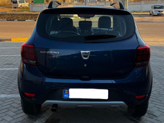 Dacia Sandero Stepway foto 2