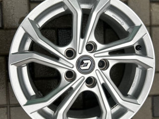 5x114,3 R16 Renault original foto 3