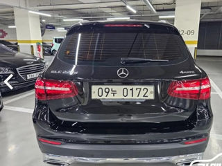 Mercedes GLC foto 6