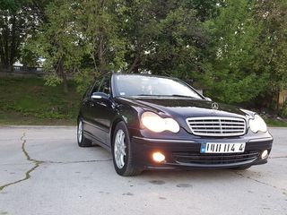 Mercedes C Class foto 1