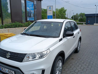 Suzuki Vitara foto 2