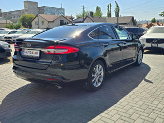 Ford Fusion foto 8