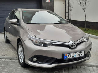 Toyota Auris foto 7