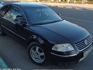 Volkswagen Passat foto 1