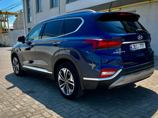 Hyundai Santa FE foto 2