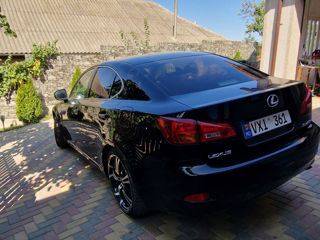 Lexus IS Series foto 3