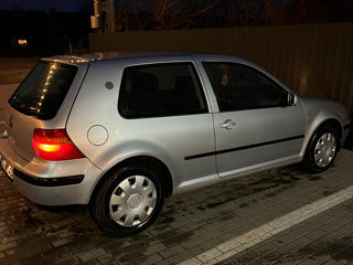 Volkswagen Golf foto 2