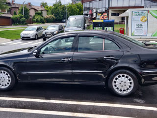 Mercedes E-Class foto 6