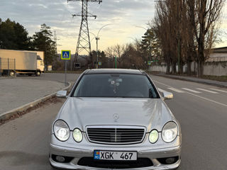 Mercedes E-Class foto 9