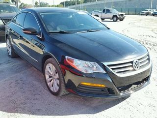 Volkswagen Passat CC foto 1