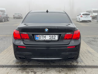 BMW 7 Series foto 3