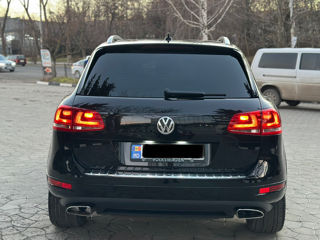 Volkswagen Touareg foto 6