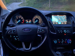 Ford Focus foto 6