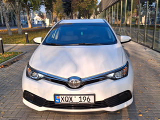 Toyota Auris foto 6