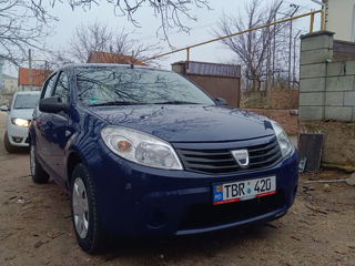 Dacia Sandero foto 2