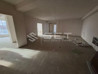 Apartament cu 3 camere, 200 m², Ciocana, Chișinău foto 5