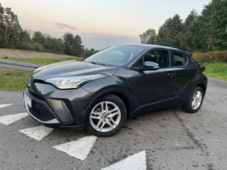 Toyota C-HR foto 10