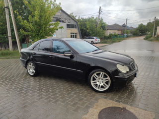 Mercedes C-Class