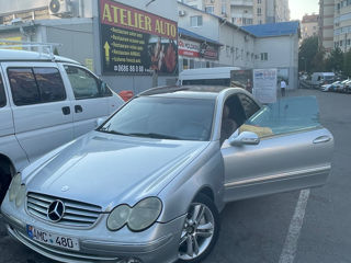 Mercedes CLK-Class foto 3