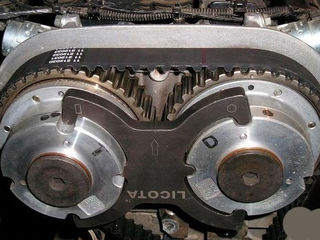 Замена ремняцепи привода грм Ford, Mazda 1.4-2.5 foto 1