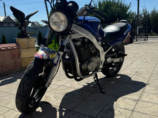 Suzuki Gs500