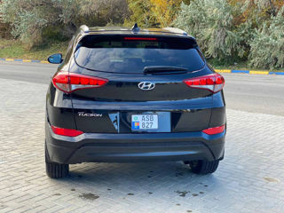 Hyundai Tucson foto 2