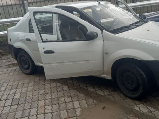 Dacia Logan foto 3