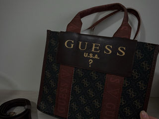 Gentuța GUESS foto 2