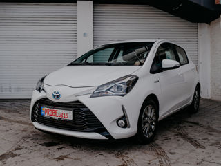 Toyota Yaris foto 2