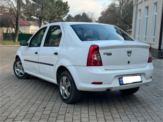 Dacia Logan foto 3