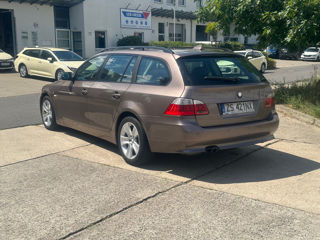 BMW 5 Series foto 1