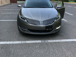 Lincoln MKZ