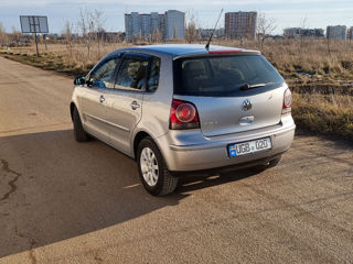 Volkswagen Polo foto 5