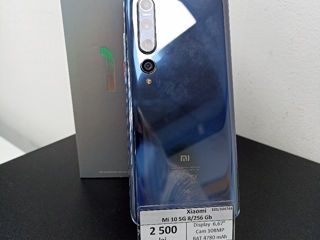 Xiaomi Mi 10 8/256 GB.  2500 lei