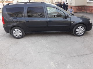 Dacia Logan foto 7