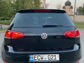 Volkswagen Golf foto 8