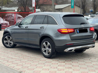 Mercedes GLC foto 4