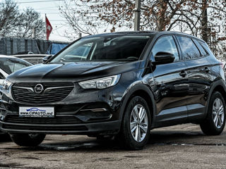 Opel Grandland X foto 1