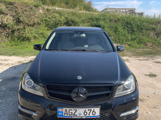 Mercedes C-Class