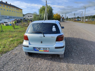 Toyota Yaris foto 3