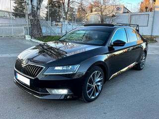 Skoda Superb foto 5