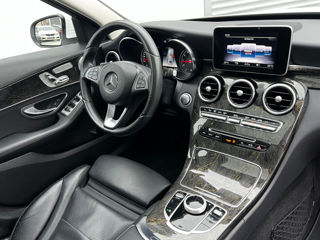 Mercedes C-Class foto 11