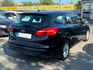 Ford Focus foto 4