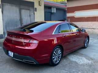 Lincoln MKZ foto 2