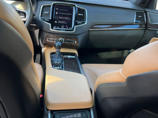 Volvo XC90 foto 7