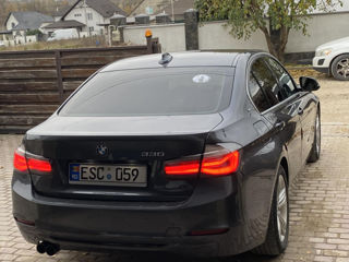 BMW 3 Series foto 4