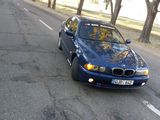 BMW 5 Series foto 9