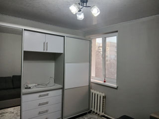 Ap. 1 cam., 20 м², 5/5 et.